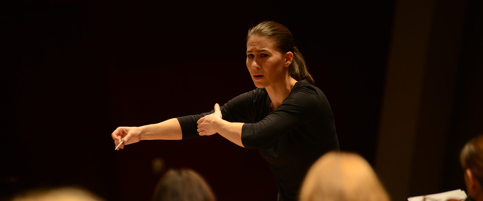 Wideo o dyrygentce Marcie Gardolińskiej realizuje Instytut Polski w Paryżu