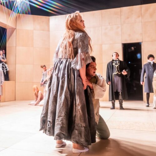 „Manon Lescaut” z Teatru Wielkiego w Poznaniu: premiera na scenie i online na platformie OperaVision