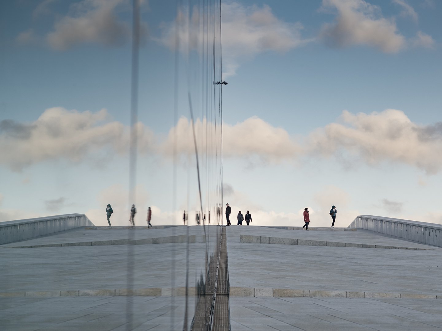 The building in Oslo breaks the stereotype about the elitism of opera art