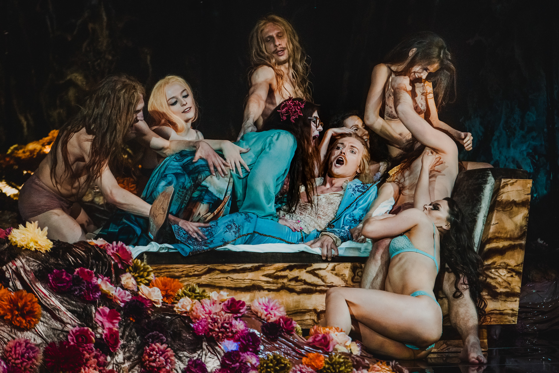Opera is life-giving – in conversation with photographer duo Kinga Karpati and Daniel Zarewicz