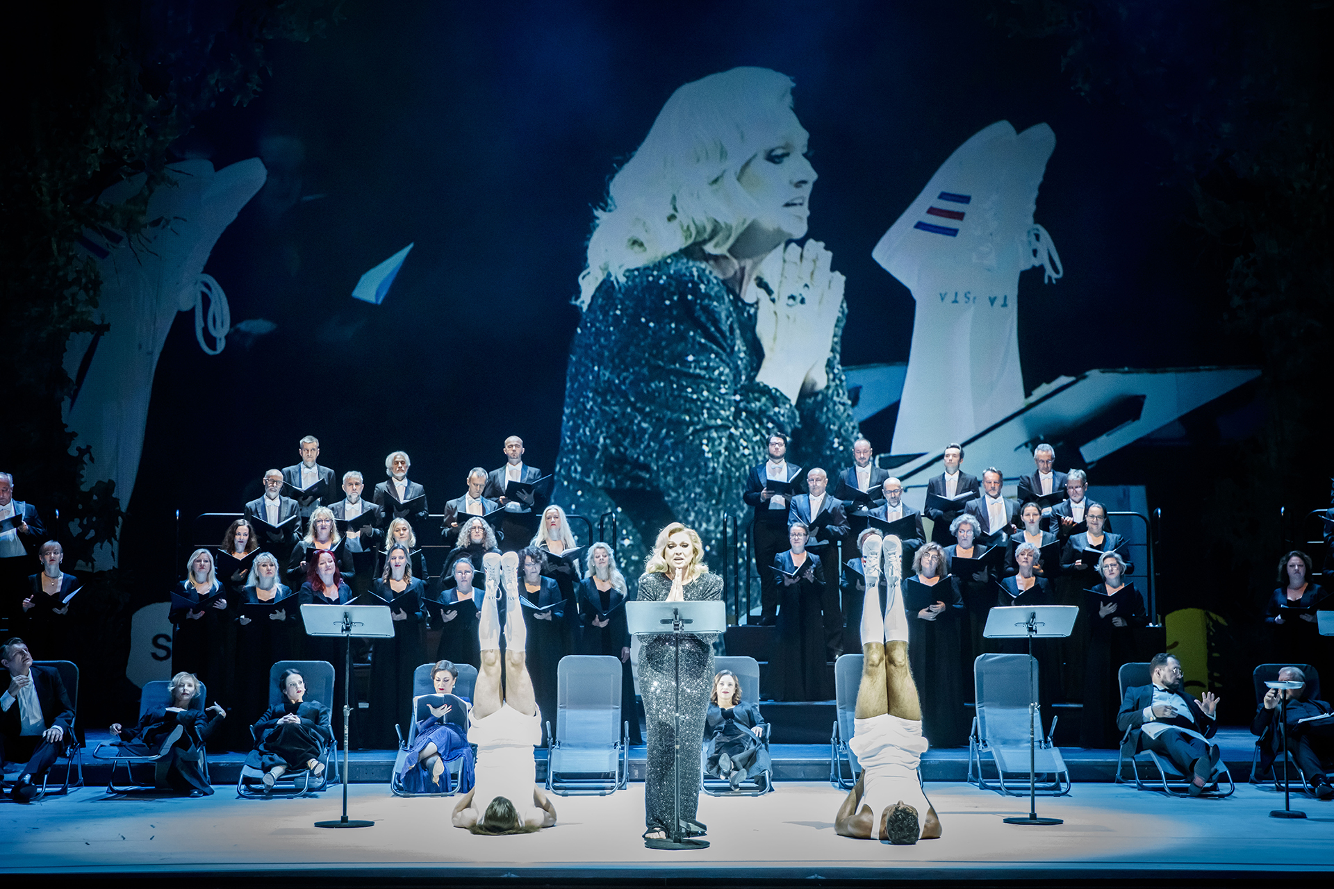 Pół koncert, pół spektakl, pół balet i pół operetka – „Duch wojewody” Ludwika Grossmana w Operze Narodowej