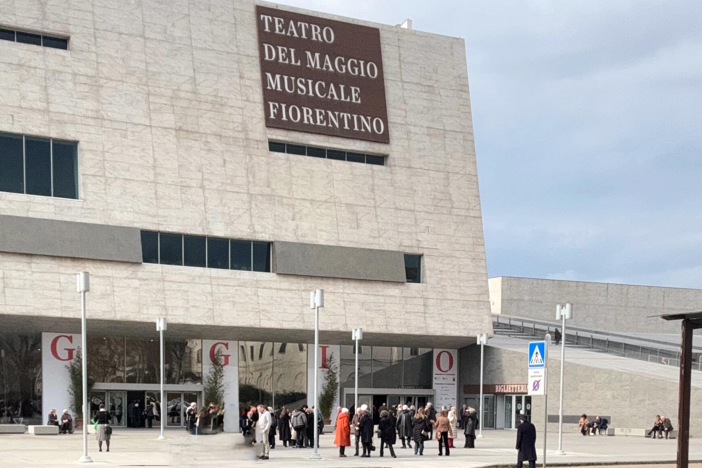 What and how do they play in Florence? I Went to Anna Netrebko’s recital and Verdi’s ”Rigoletto”