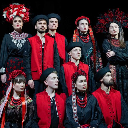 „Hołos” i „Wòlô Bòskô” – kiedy język i region stają się bohaterami opery