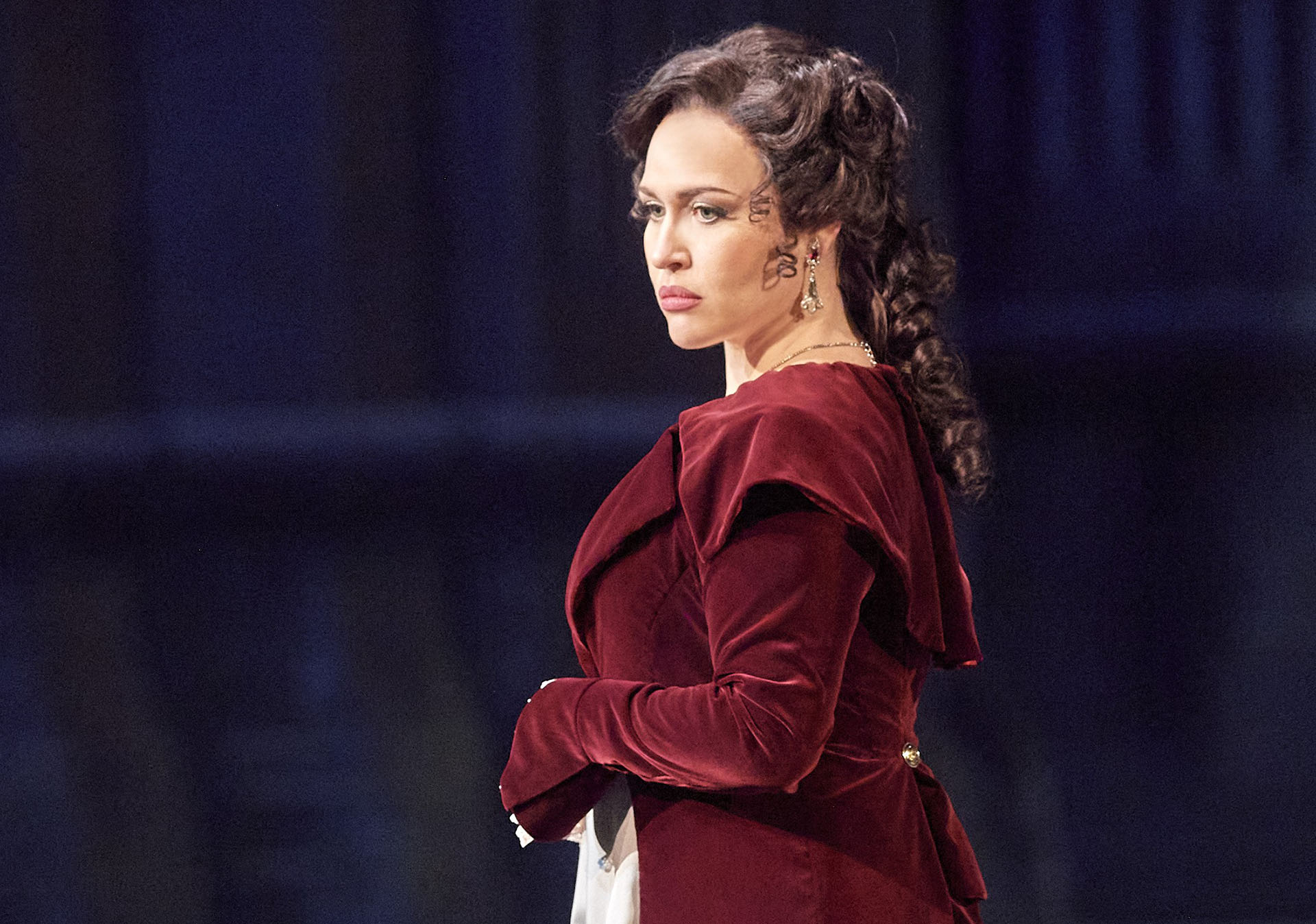 „Tosca” na stojaka czyli nie wszystko złoto, co się świeci