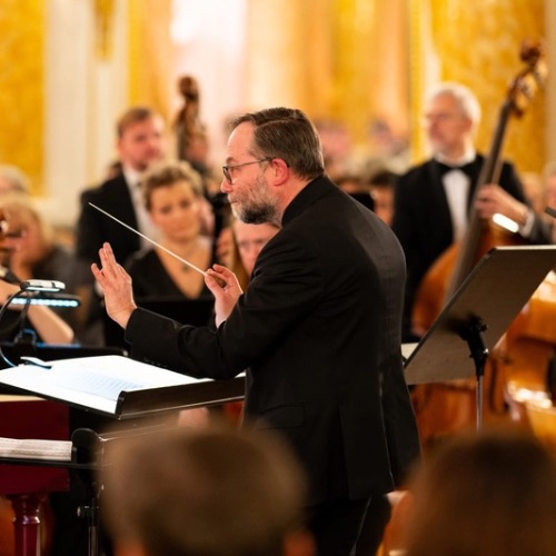 Między tradycją a klasyką. Świąteczna propozycja MACV