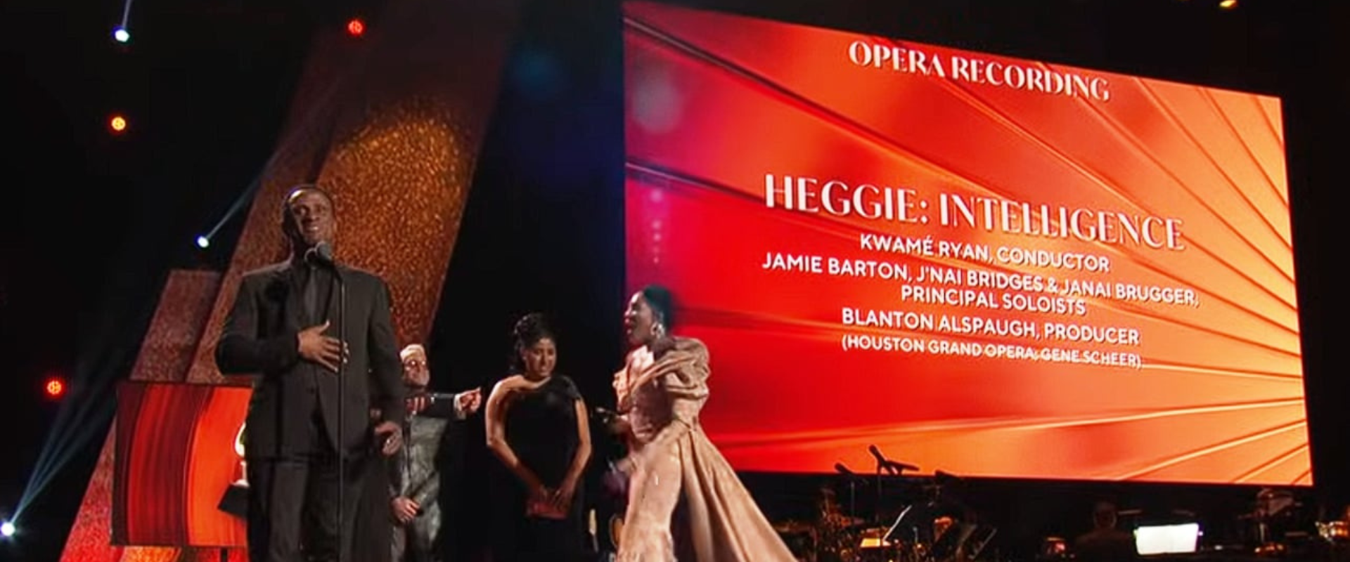 Czy Grammy w operze mają sens?