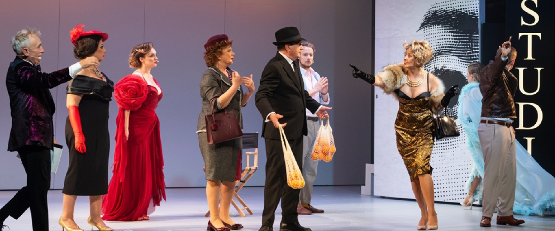 Dyrektorowanie to nie żarty – premiera Dyrektora teatru w WOK